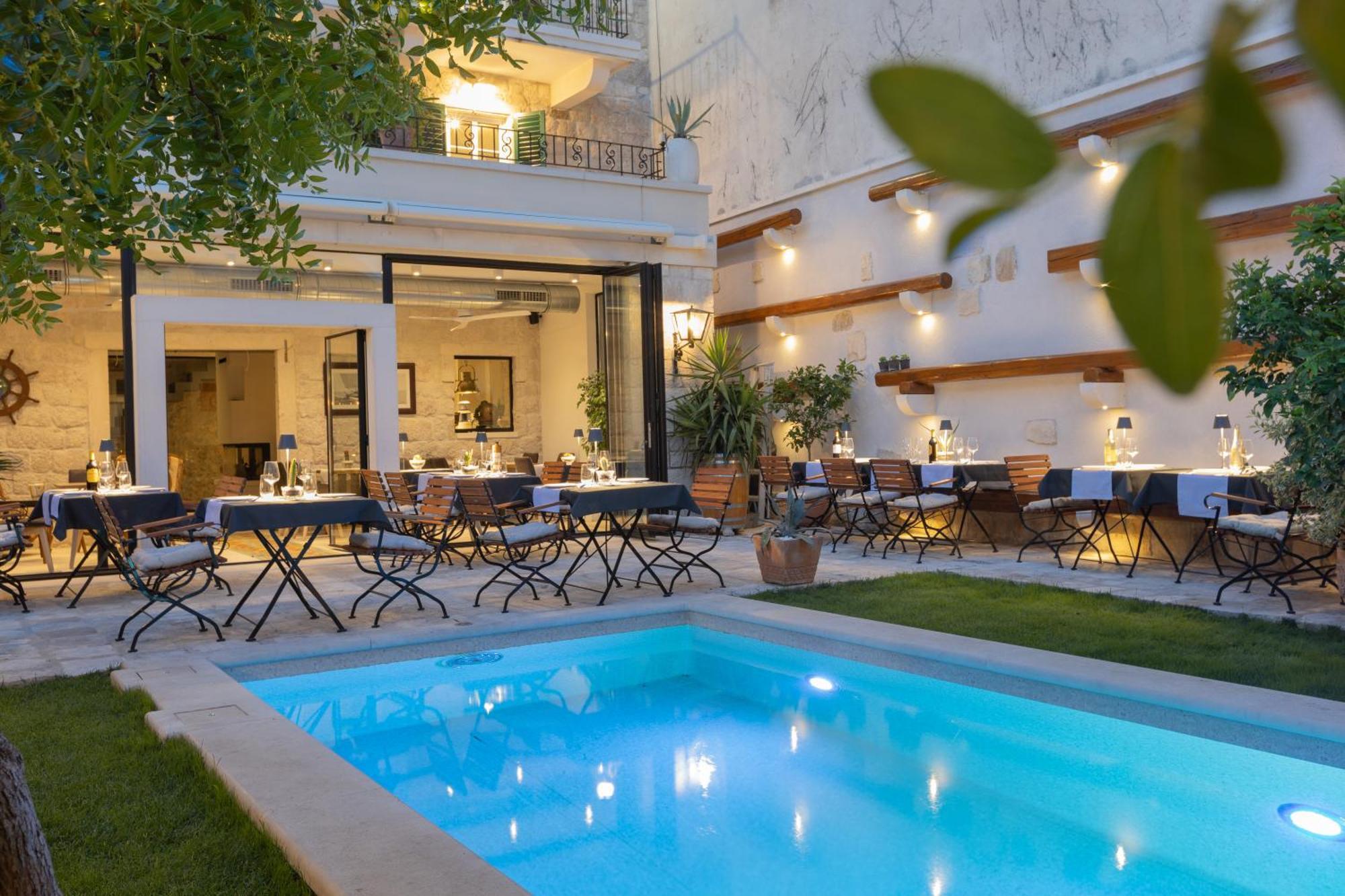 New - Casa Columba - 4 Star Design Boutique Hotel With Outdoor Pool & Private Garden (Adults Only) Макарска Екстериор снимка