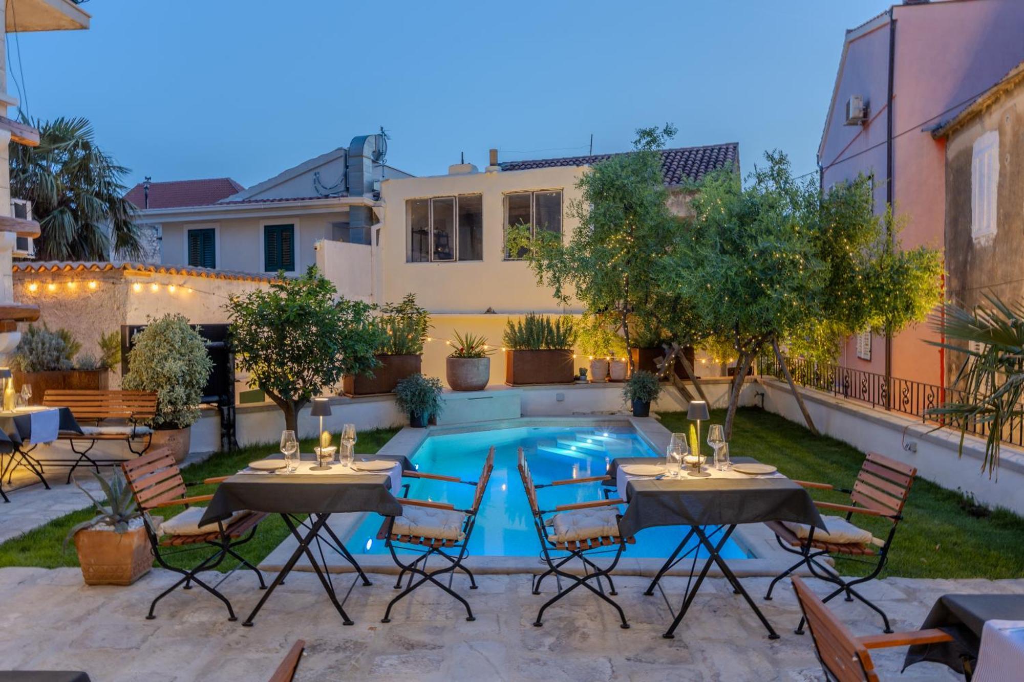 New - Casa Columba - 4 Star Design Boutique Hotel With Outdoor Pool & Private Garden (Adults Only) Макарска Екстериор снимка