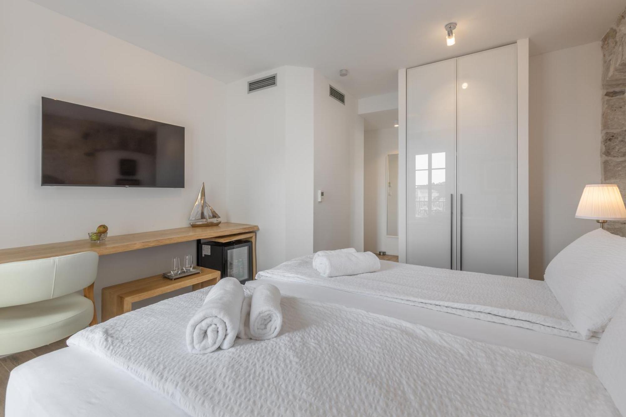 New - Casa Columba - 4 Star Design Boutique Hotel With Outdoor Pool & Private Garden (Adults Only) Макарска Екстериор снимка