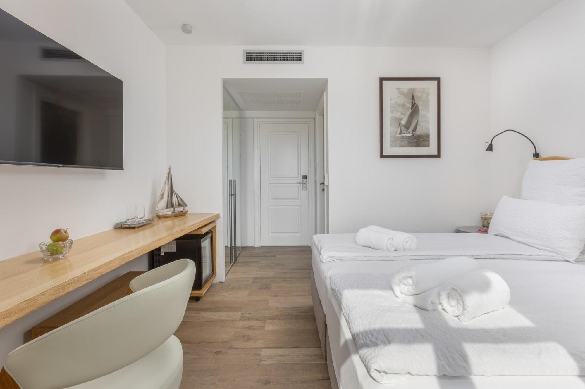 New - Casa Columba - 4 Star Design Boutique Hotel With Outdoor Pool & Private Garden (Adults Only) Макарска Екстериор снимка