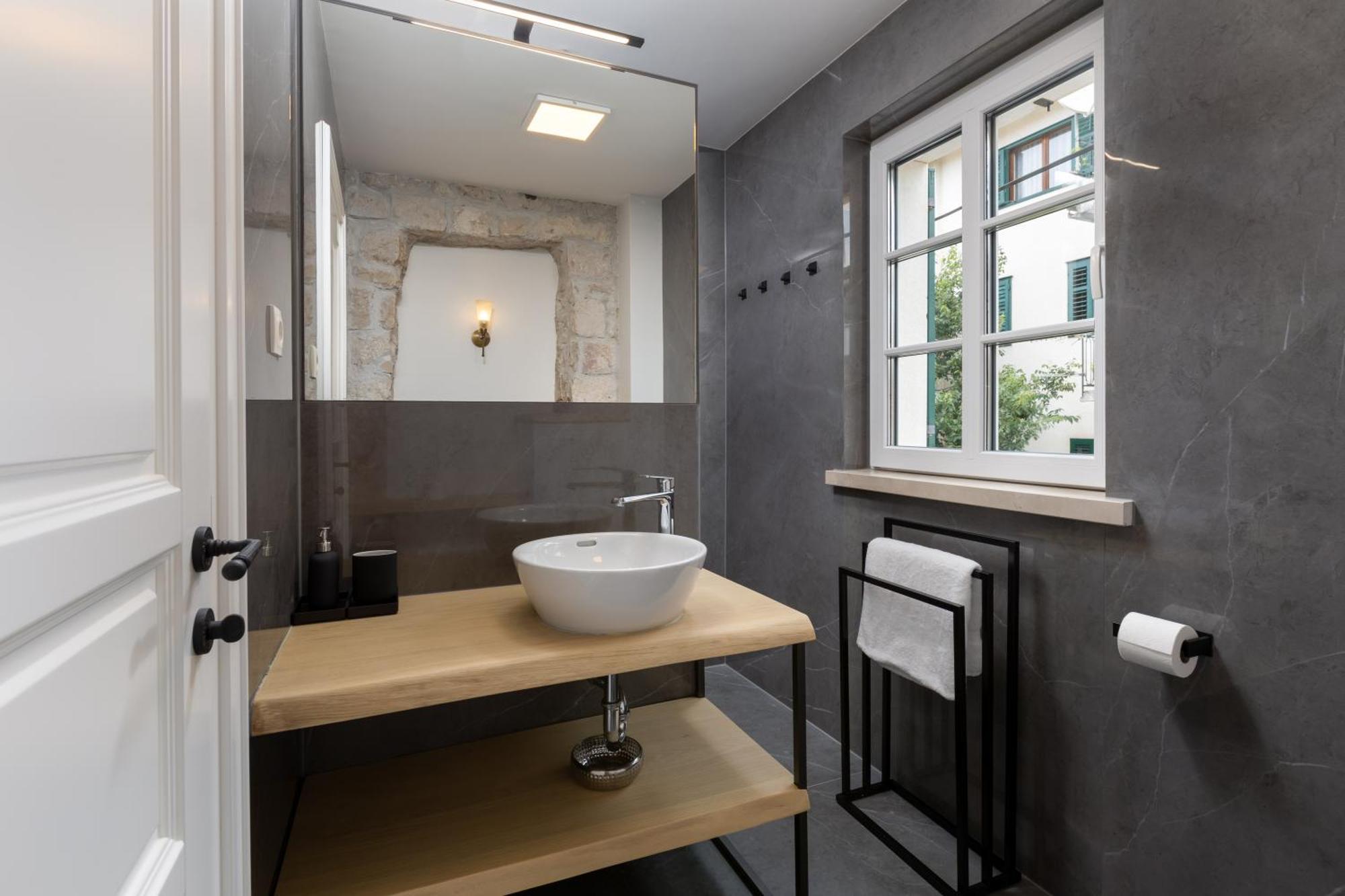 New - Casa Columba - 4 Star Design Boutique Hotel With Outdoor Pool & Private Garden (Adults Only) Макарска Екстериор снимка