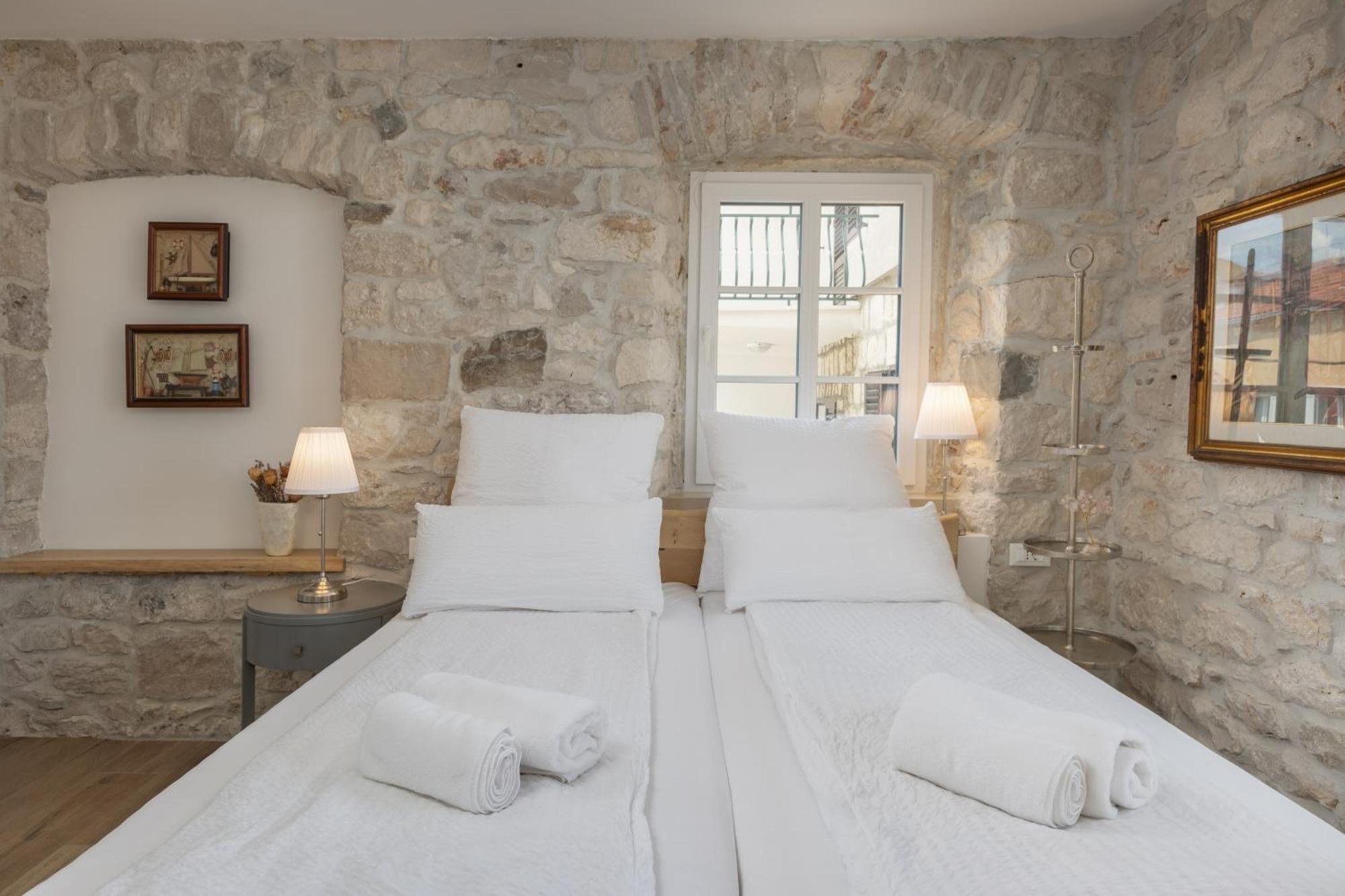 New - Casa Columba - 4 Star Design Boutique Hotel With Outdoor Pool & Private Garden (Adults Only) Макарска Екстериор снимка