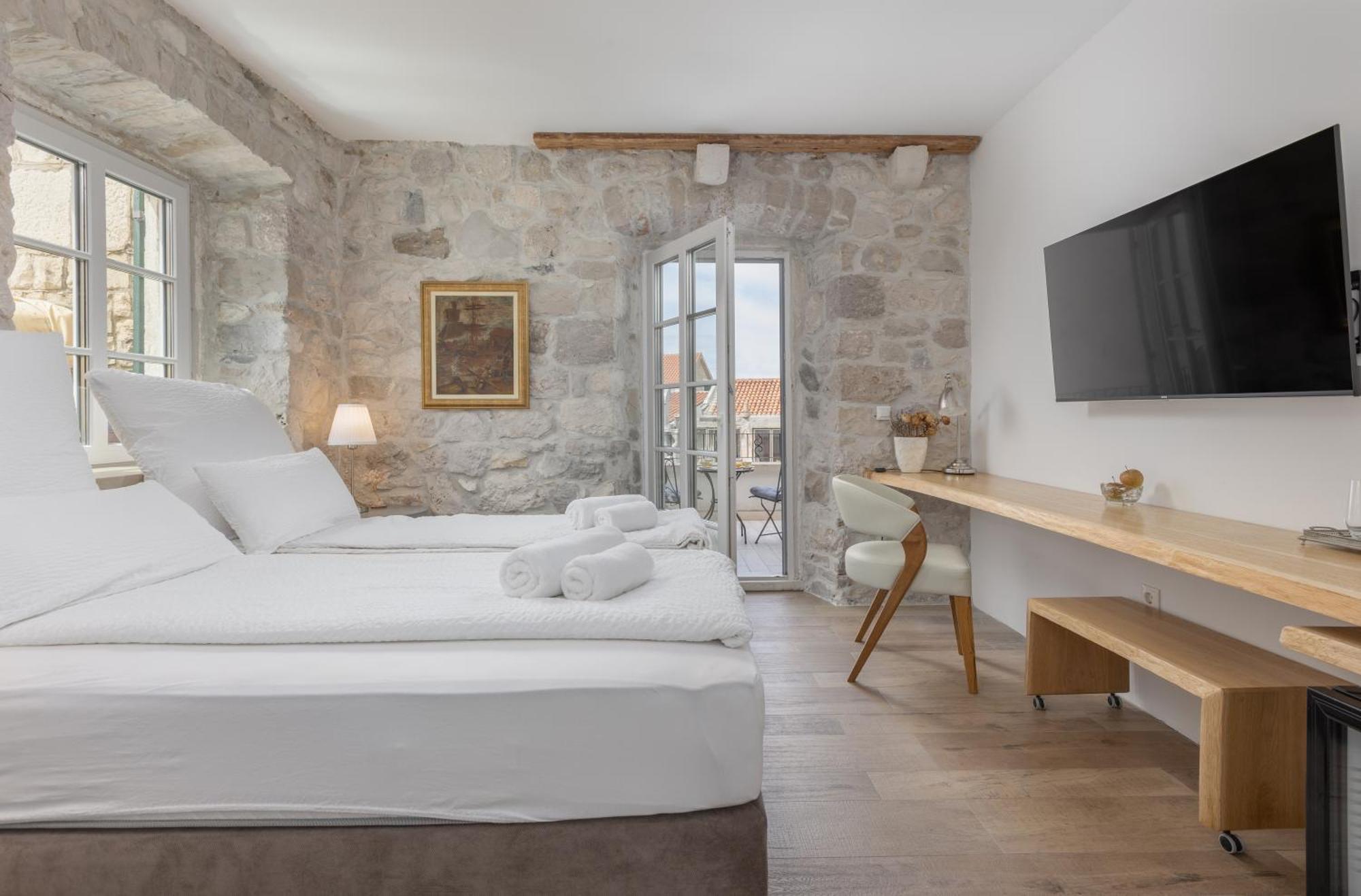 New - Casa Columba - 4 Star Design Boutique Hotel With Outdoor Pool & Private Garden (Adults Only) Макарска Екстериор снимка